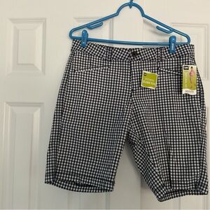 NWT Lee Instantly Slims Shorts Size 10